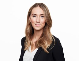 Ebba Närbild
